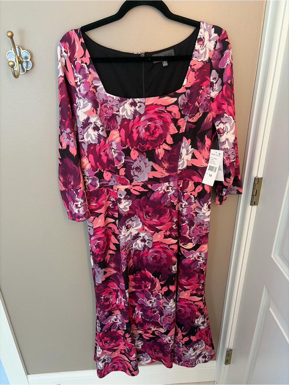 Donna Ricco Pink and Purple Floral Long Sleeve Midi Dress